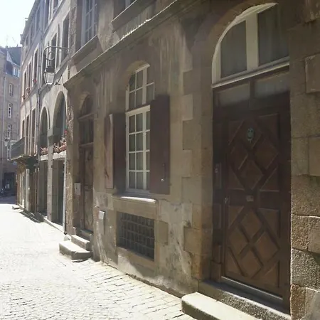 Le 1684 Saint-Malo